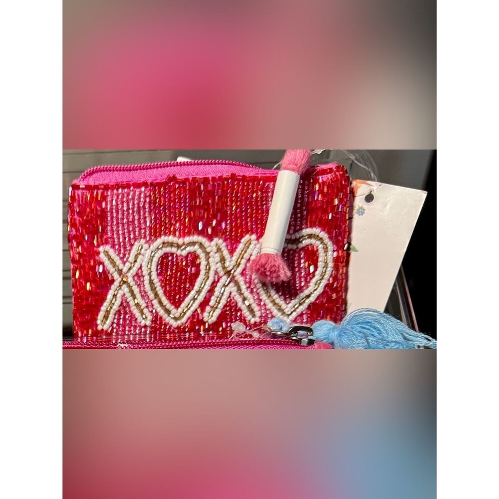 NWT America & Beyond Hand Beaded XOXO Heart Coin Purse Pouch